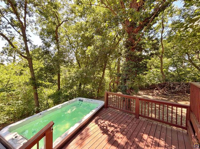 8827 Greenwood Ave, House other with 3 bedrooms, 3 bathrooms and null parking in Ozawkie KS | Image 48