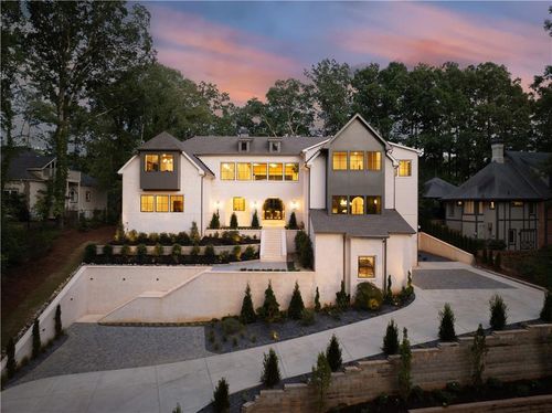 521 Pine Valley Rd Se, Marietta, GA, 30067-4827 | Card Image