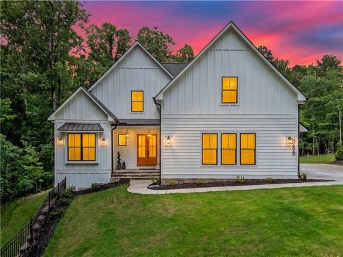 3620 Fleming Dr, Cumming, GA, 30041 | Card Image