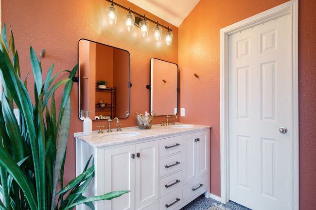 Full bath with double vanity | Image 17