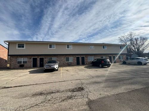 48-741 W Locust St, Wilmington, OH, 45177-2162 | Card Image
