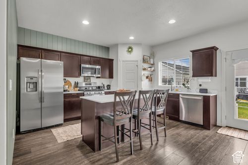 2246 W Bluebird Dr, West Haven, UT, 84401-7133 | Card Image