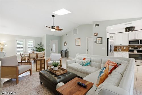 2548 River Reach Dr, NAPLES, FL, 34104-6929 | Card Image