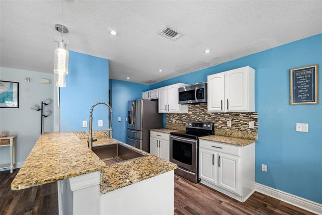 3549 Cardinal Feather Dr, House other with 3 bedrooms, 3 bathrooms and null parking in LAND O LAKES FL | Image 13