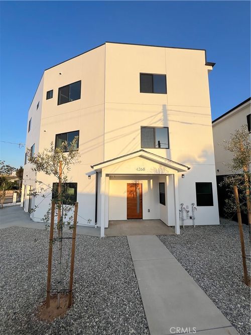 339 N Eastern Ave, East Los Angeles, CA, 90022-1438 | Card Image
