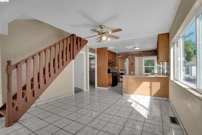 2711 79 Th Ave, House other with 3 bedrooms, 2 bathrooms and 1 parking in Oakland CA | Image 8