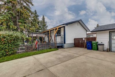 905 Spring Haven Crt Se, House detached with 3 bedrooms, 2 bathrooms and 8 parking in Airdrie AB | Image 3