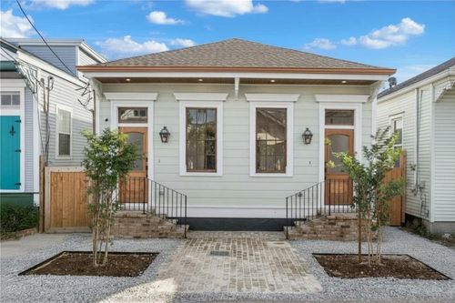 2730 Saint Ann Street, New Orleans, LA, 70119 | Card Image