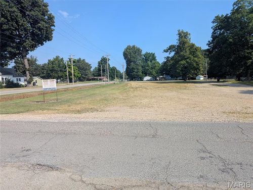 420 Monroe Ave, Campbell, MO, 63933-1128 | Card Image