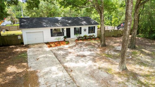 25824 Shawnee St, Mount Plymouth, FL, 32776-9767 | Card Image