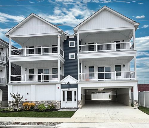 102-150 E Lincoln Ave, Wildwood, NJ, 08260-6108 | Card Image