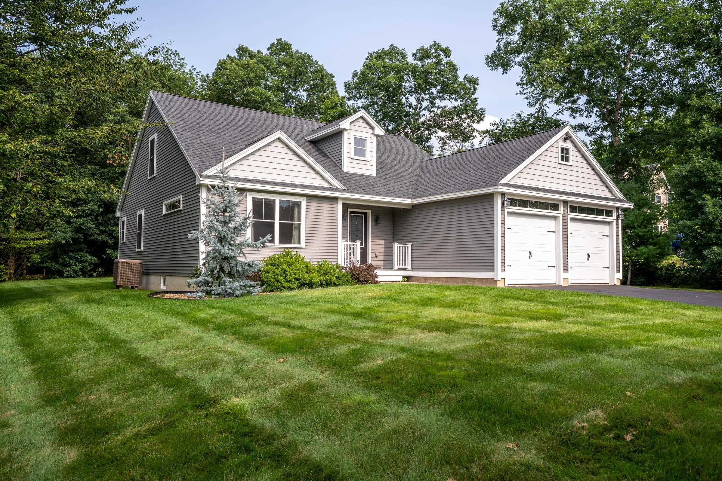 Residential in Lee 2