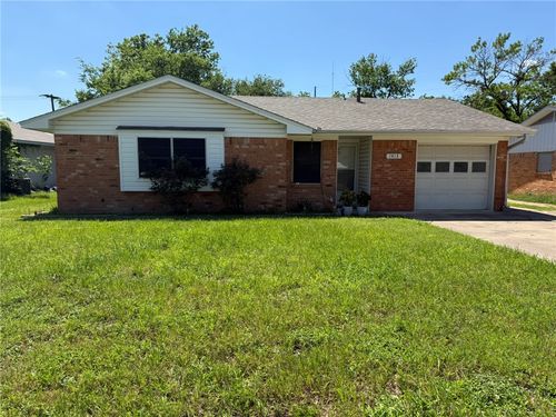 1413 Broadmoor Dr, Bryan, TX, 77802-3210 | Card Image