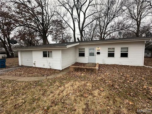 6837 Saint Olaf Dr, Saint Louis, MO, 63134-1107 | Card Image