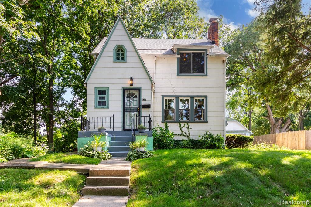 Ferry Ave, Pontiac, MI 48341
