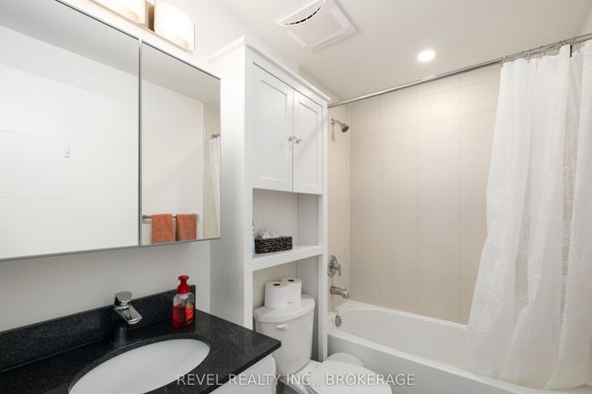 822 - 652 Princess St, Condo with 2 bedrooms, 2 bathrooms and null parking in Kingston ON | Image 4