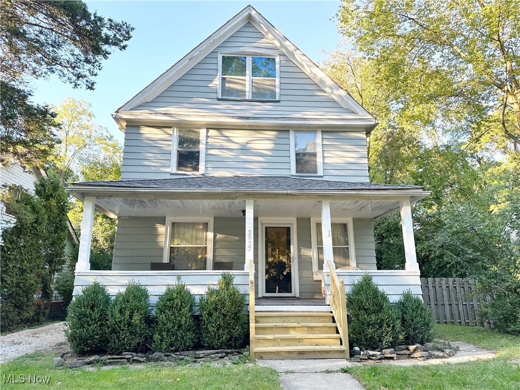 Parkdale Rd, Cleveland, OH 44121