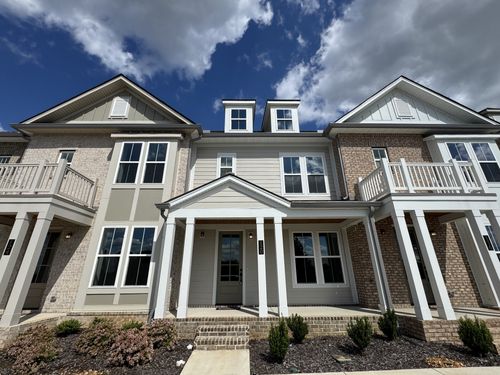 120 Nearwater Pl, Hendersonville, TN, 37075-3279 | Card Image