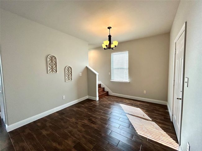 Entry | Image 8