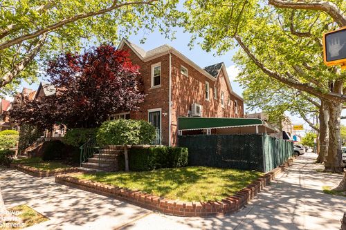 1891 E 29th St, Brooklyn, NY, 11229-2518 | Card Image