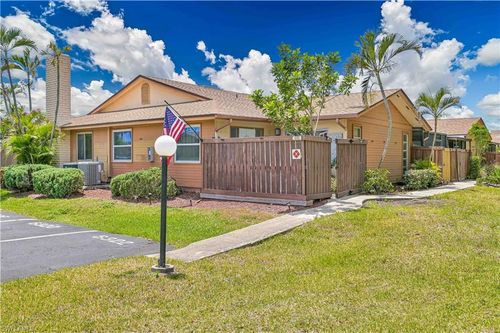 6320 Royal Woods Dr, FORT MYERS, FL, 33908-6185 | Card Image