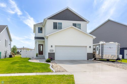 2158 Dock Dr, West Fargo, ND, 58078-8496 | Card Image