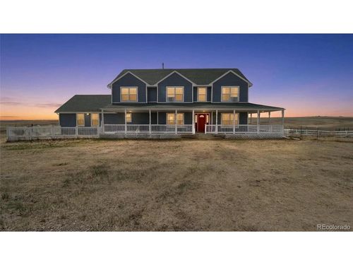 44166 E Iliff Trl, Bennett, CO, 80102-8400 | Card Image