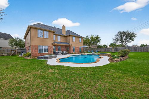 3329 Oak Dale Way, Seabrook, TX, 77586-4020 | Card Image