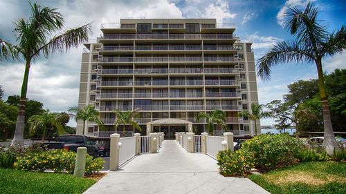 apt-211-500 N Osceola Ave, CLEARWATER, FL, 33755-3935 | Card Image