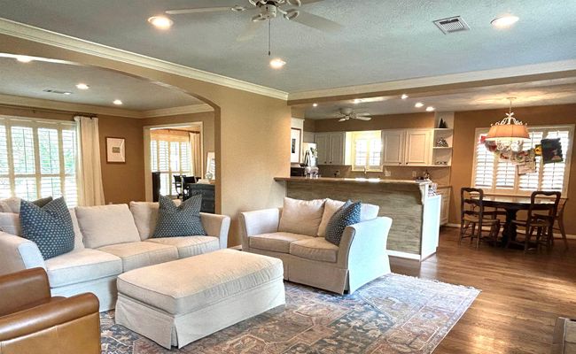 1340 Fenwick Cir, House other with 4 bedrooms, 3 bathrooms and null parking in Beaumont TX | Image 7