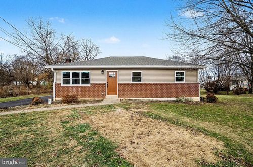 6216 Locust St, HARRISBURG, PA, 17112-1838 | Card Image