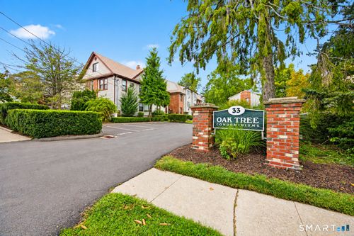4-33 Colonial Rd, Stamford, CT, 06906-1640 | Card Image