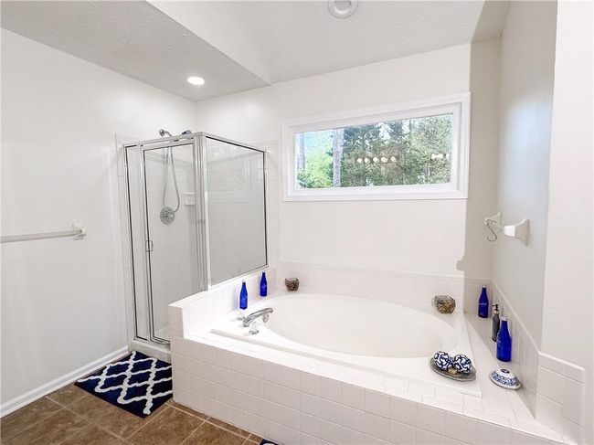 3875 Ivy Run Cir, House other with 4 bedrooms, 3 bathrooms and null parking in Duluth GA | Image 12