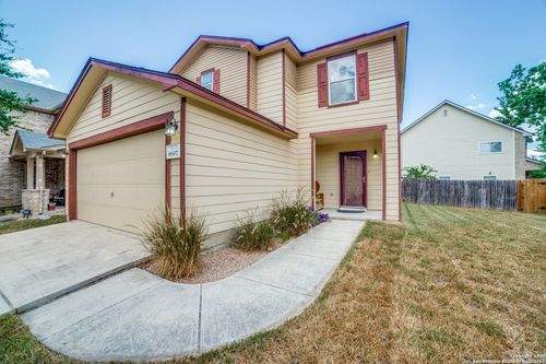 8607 Egret Ct, San Antonio, TX, 78245-1687 | Card Image