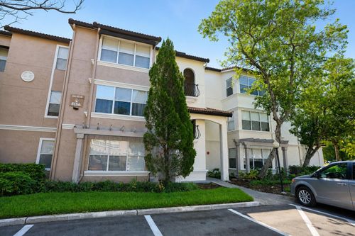 16-5156 Conroy Rd, ORLANDO, FL, 32811-3775 | Card Image