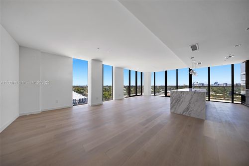 508-340 W 42 St, Miami Beach, FL, 33140 | Card Image