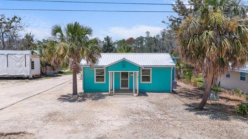 309 1st Ave Se, STEINHATCHEE, FL, 32359-3486 | Card Image