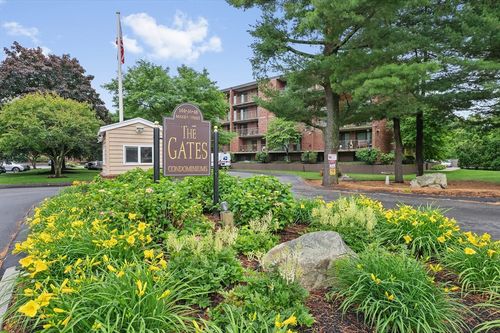 404-146 Marble St, Stoneham, MA, 02180 | Card Image