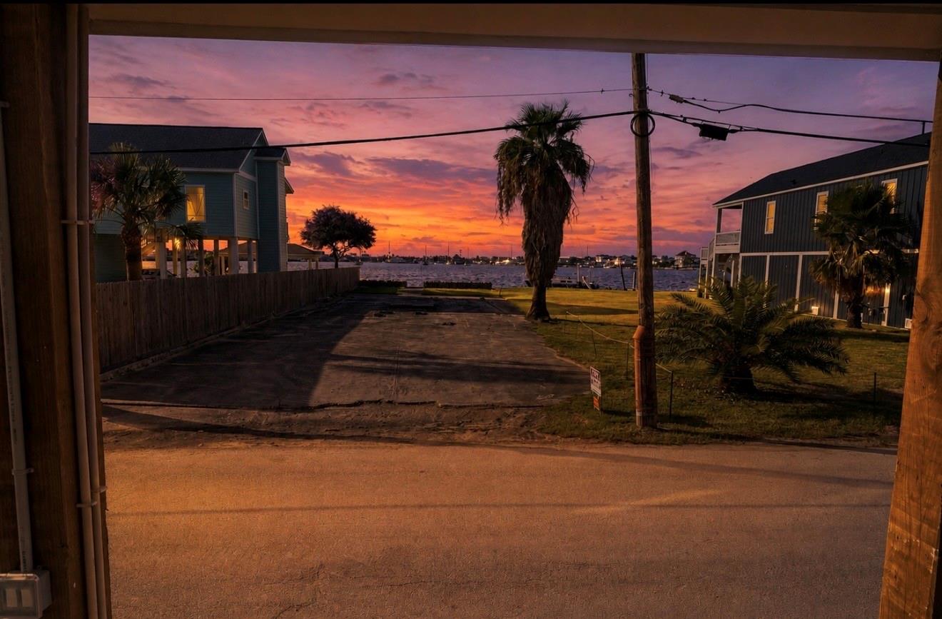Residential in Galveston 3