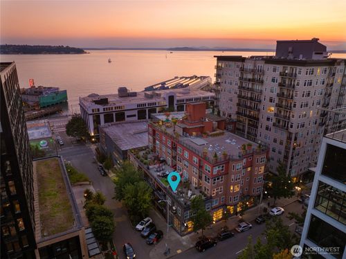 apt-456-2607 Western Ave, Seattle, WA, 98121-1334 | Card Image