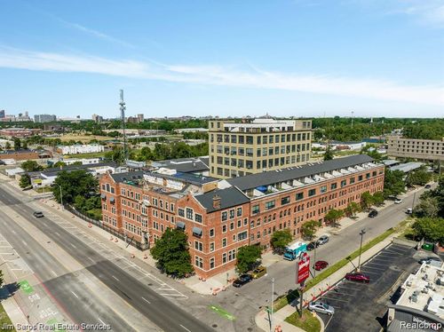 112-6533 E Jefferson Ave, Detroit, MI, 48207-4399 | Card Image