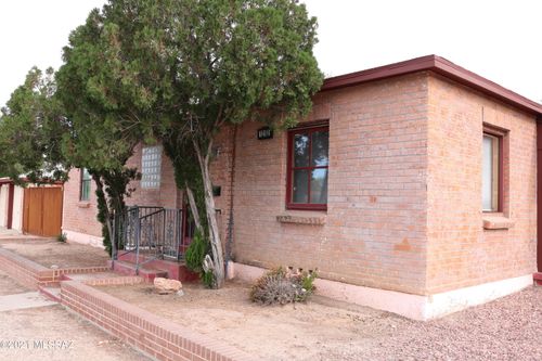 1202 N Tucson Blvd, Tucson, AZ, 85716-3844 | Card Image