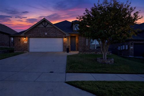 413 Lakeview Dr, Alvarado, TX, 76009-2662 | Card Image