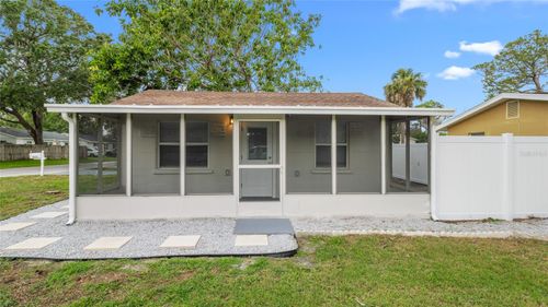 7635 Pier Rd, PORT RICHEY, FL, 34668-6438 | Card Image