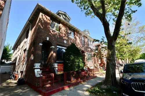 1664 E 4th St, Brooklyn, NY, 11230-6905 | Card Image