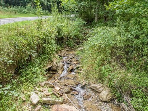 0000 Bee Log Rd, Burnsville, NC, 28714 | Card Image