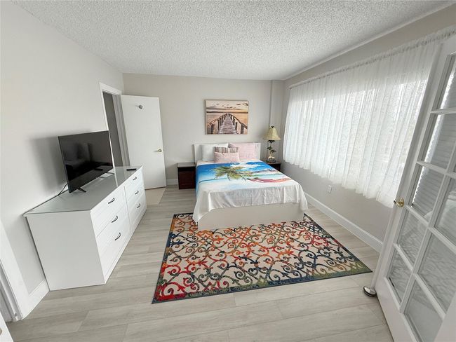APT-406 - 140 Ne 28 Th Ave, Condo with 2 bedrooms, 2 bathrooms and null parking in Pompano Beach FL | Image 13