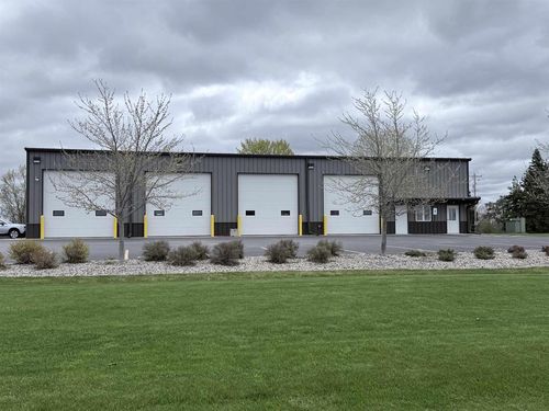 3160 W Fernau Court, OSHKOSH, WI, 54901 | Card Image