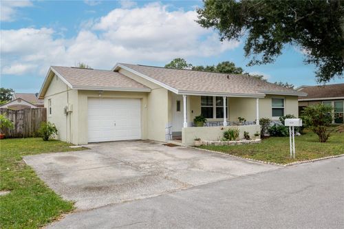 10118 Hunters Point Ct, TAMPA, FL, 33615-1620 | Card Image