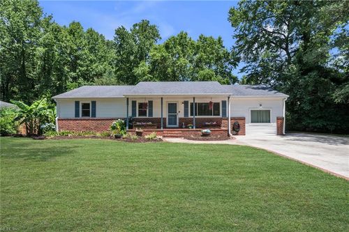 2839 Lambert Trl, Chesapeake, VA, 23323-2301 | Card Image